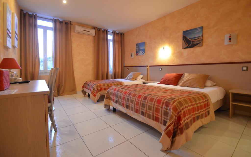 Auberge De Bonpas Logis De France Hotel Авиньон Стая снимка