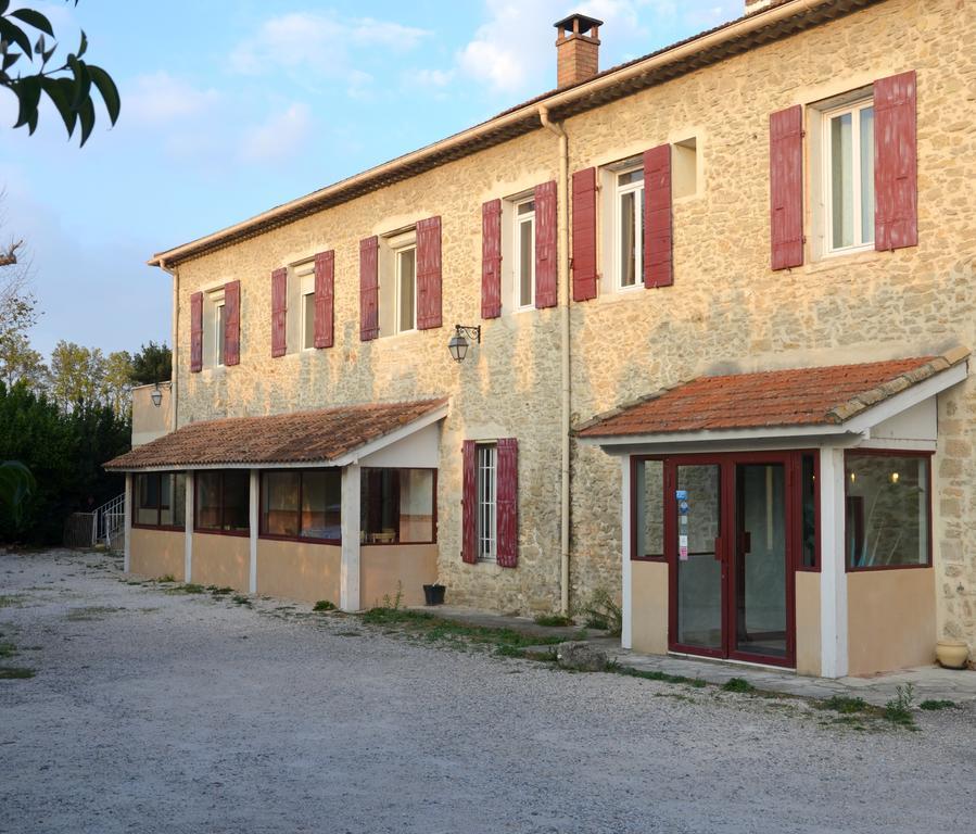 Auberge De Bonpas Logis De France Hotel Авиньон Екстериор снимка